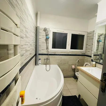 Salahdin Apartman *